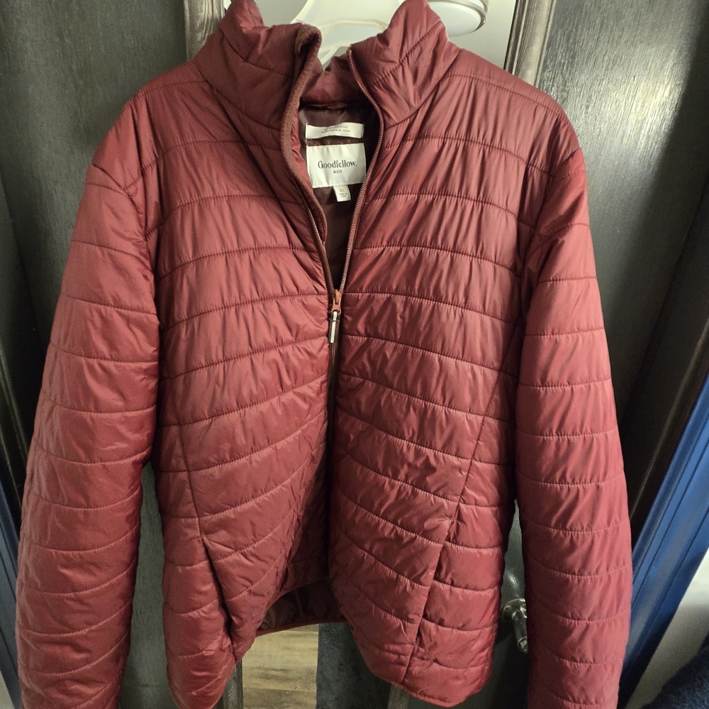Goodfellow & co puffer coat size